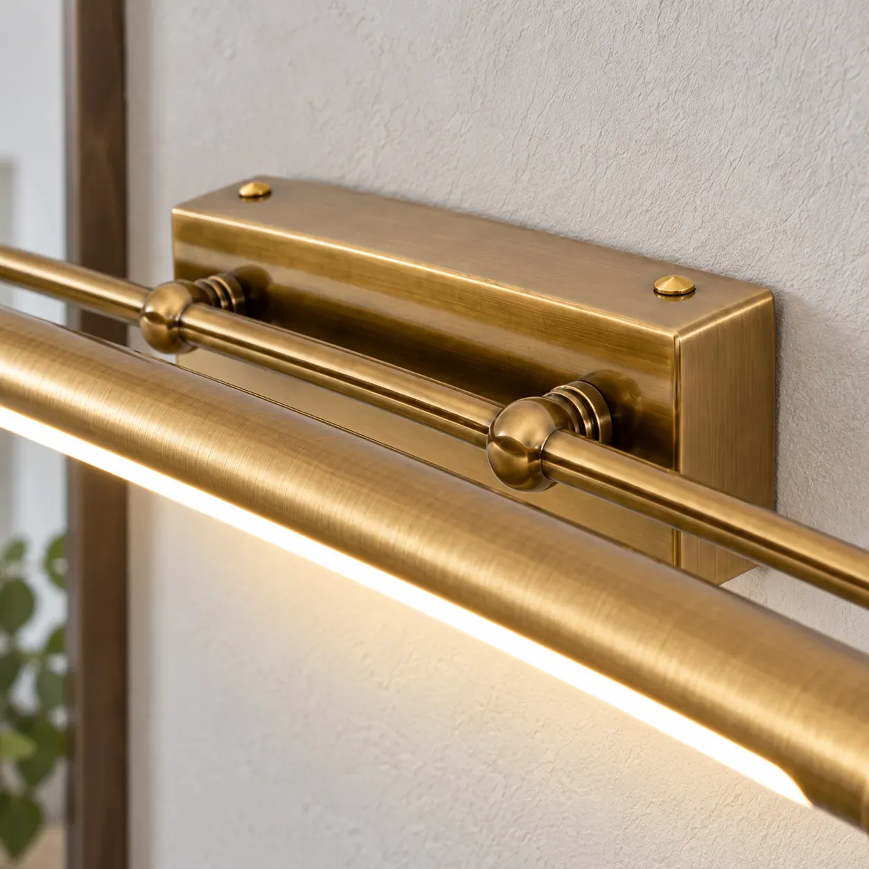 Cedar Gallery Light — photograph 3