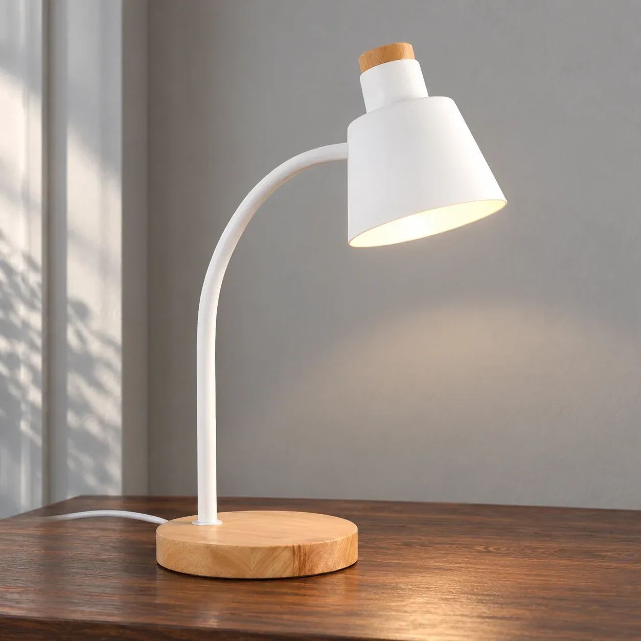 Greystone Curved Desk Lamp — photograph 2