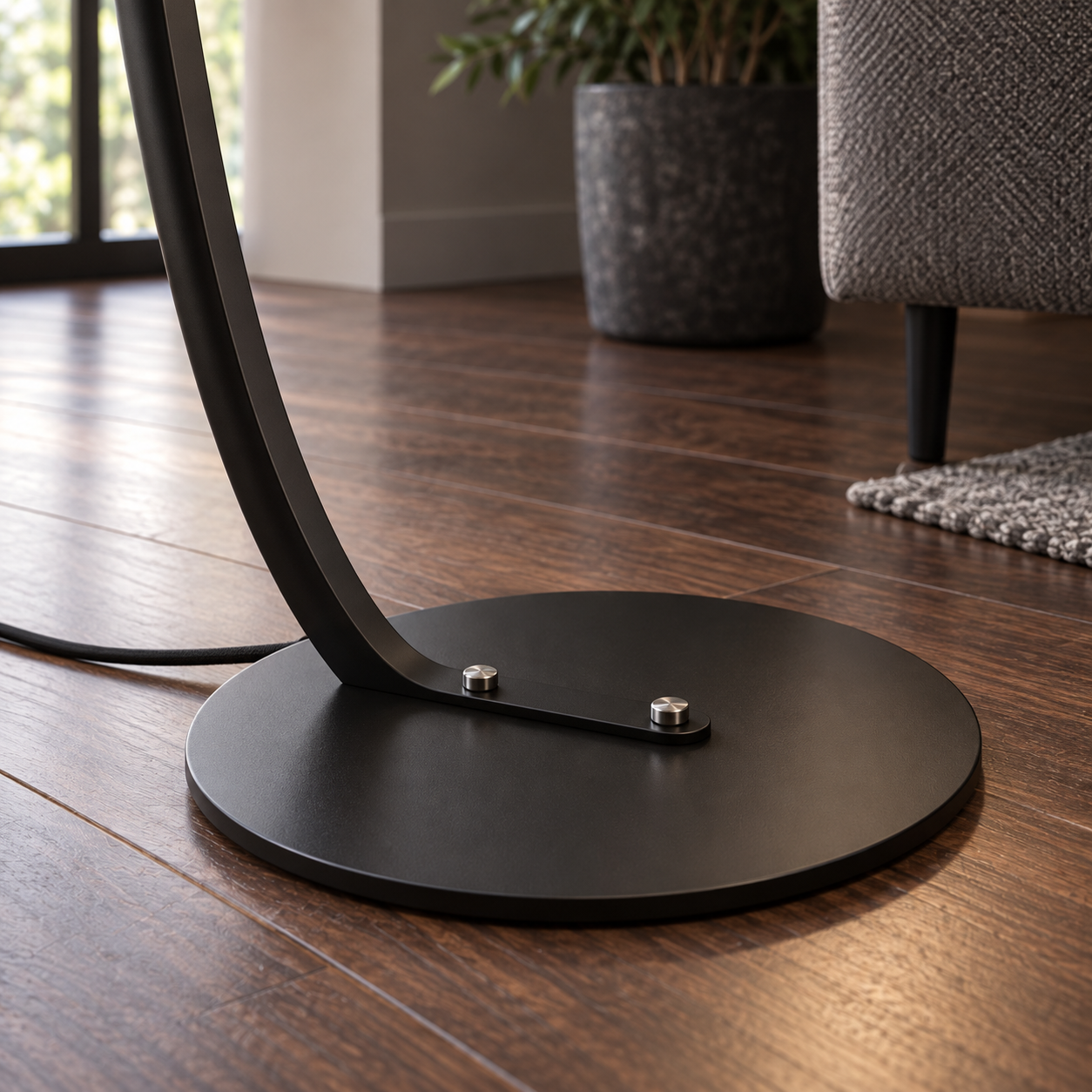 Crescent Floor Lamp — detail view
